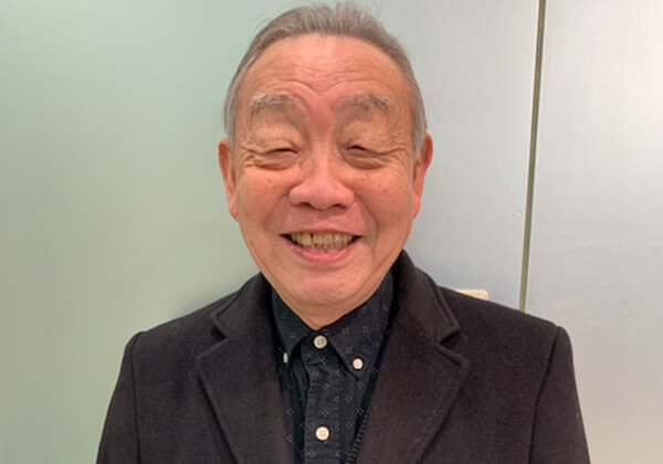 理事長 小山 靖昭